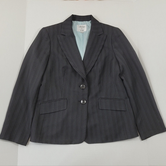Le Suit Women's Pinstriped Zip Pocket Pantsuit Black Size 12